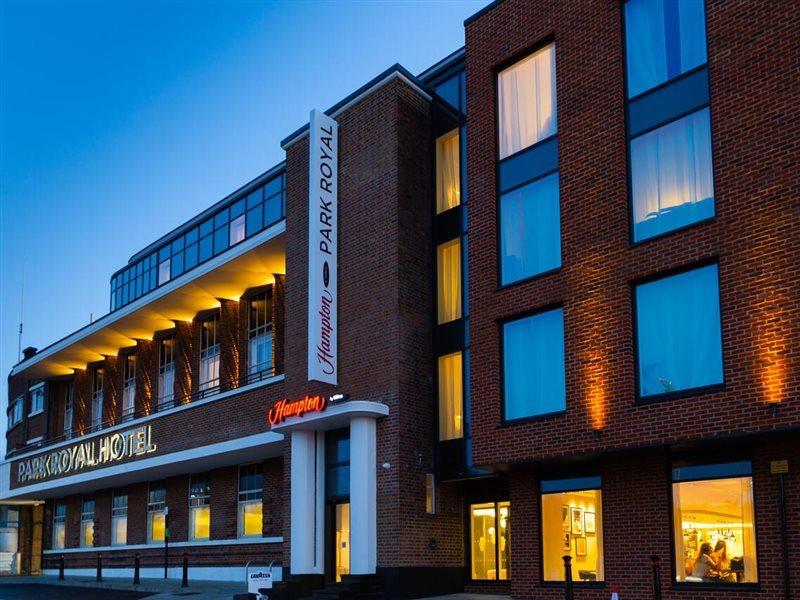 Hampton By Hilton London Park Royal Hotel Exterior foto